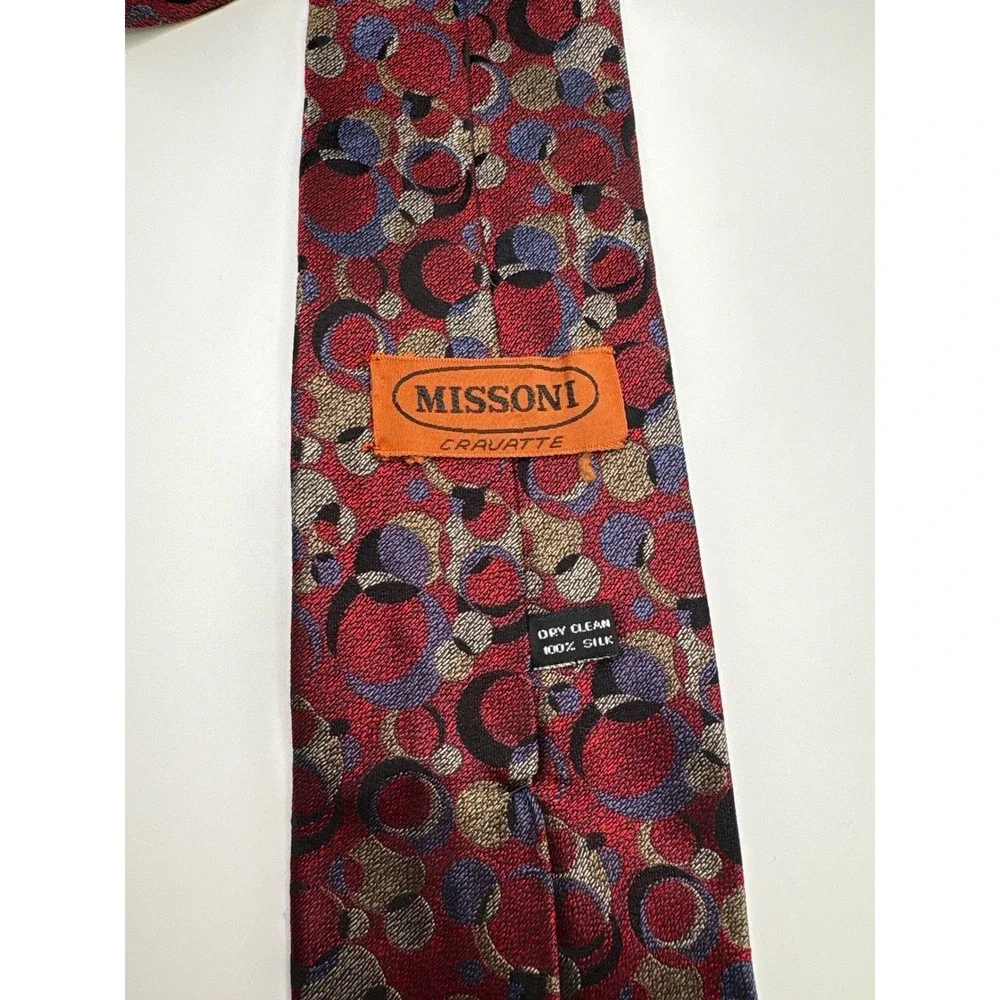 Missoni Cravatte Red Silk Geometric Circle Pattern Tie Saks Fifth Avenue Italy